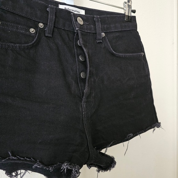 REFORMATION JEANS Dixie High Rise Black Wash Pull-On Raw Hem Jean Shorts Sz 26 - Picture 7 of 13